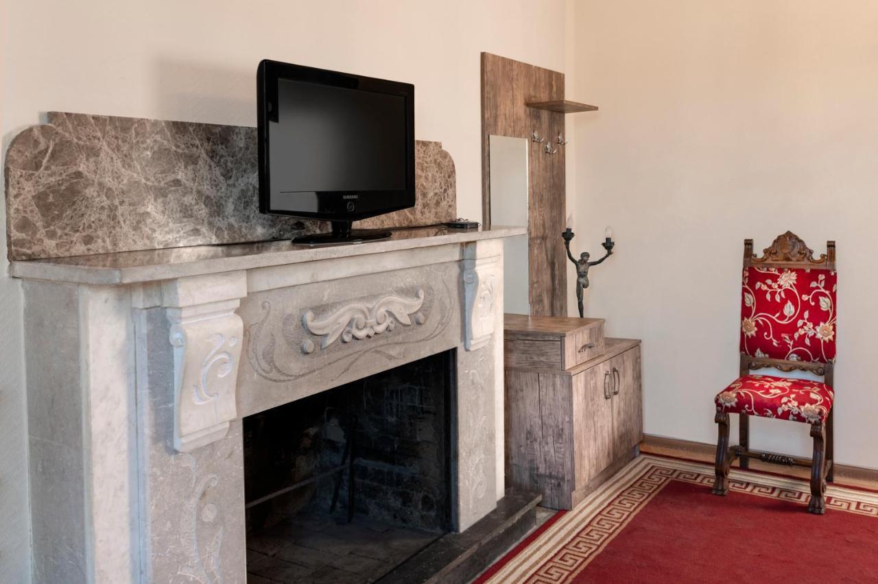 Vedzisi Garden Hotel Tbilisi ภายนอก รูปภาพ