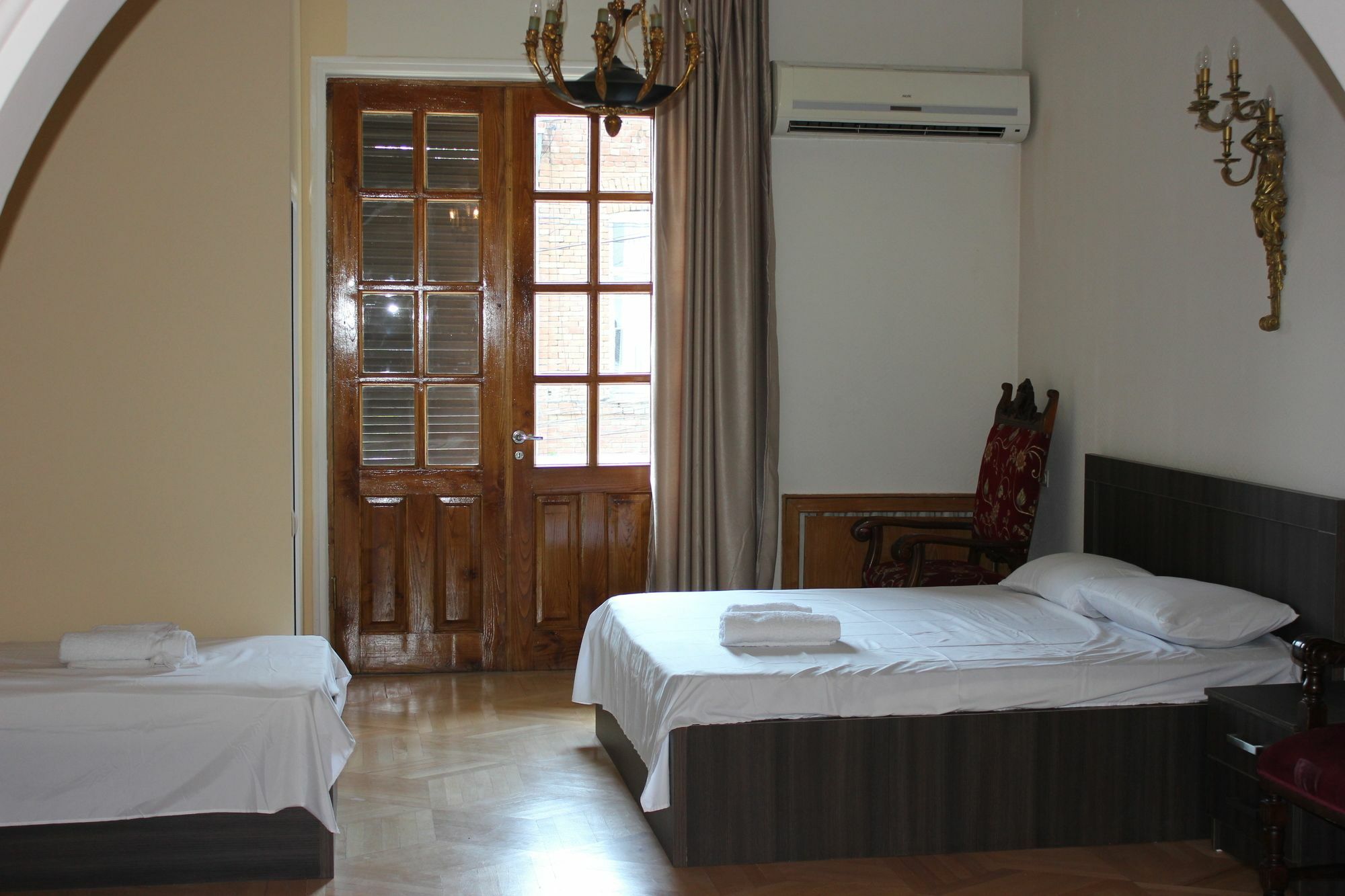 Vedzisi Garden Hotel Tbilisi ภายนอก รูปภาพ